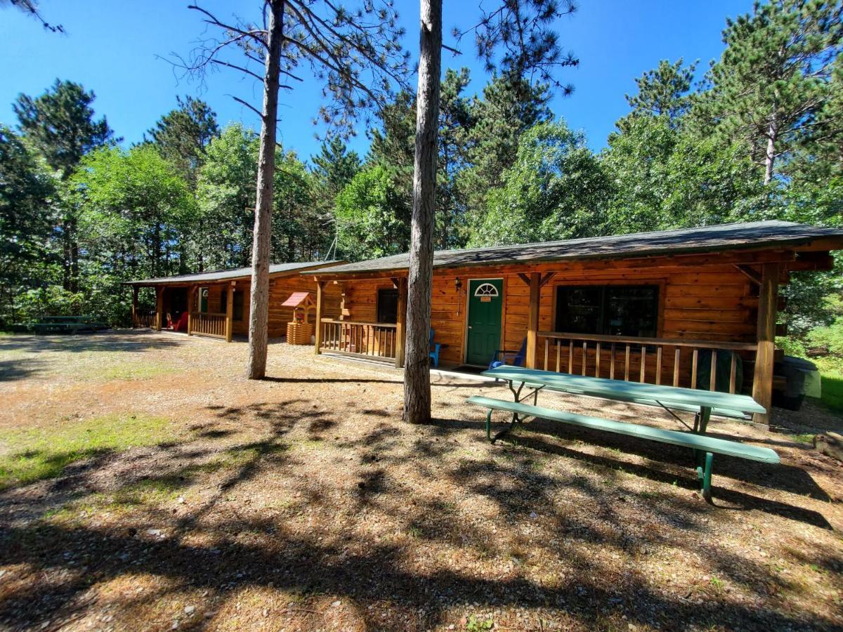 Crossroads Motel & Cabins Oxford Exterior photo